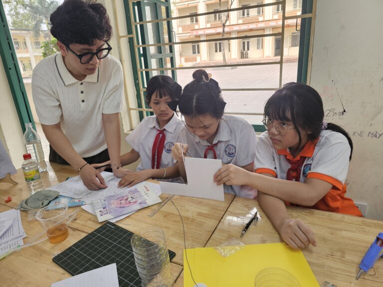 CHUYÊN ĐỀ: “VĂN HOÁ GIAO TIẾP VÀ ỨNG XỬ HỌC ĐƯỜNG”